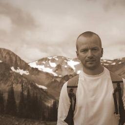 Barefoot Jake obsessively walks in the Olympic Mountains. Photography, weather watching and hiking as a lifestyle.