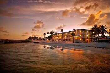 Glunz Ocean Beach Hotel & Resort—an enchanting hideaway in America’s Caribbean, the Florida Keys