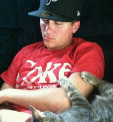 Bamf6624's profile picture. My main account is @Mikemilllan
I follow back !!