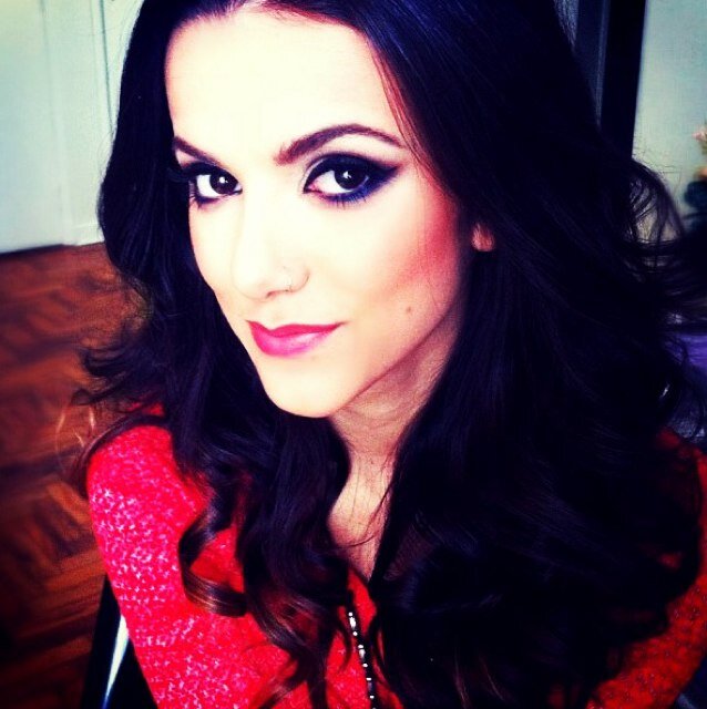 Fã da diva do saite @manugavassi ❤ sigo todos os fcs que me seguem, não precisa mandar sdv, e não sigo se vc não me seguir primeiro, beiju.