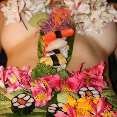 Kokeshi trae a Venezuela BODY SUSHI. Para amantes del buen comer le ofrecemos Sushi con un toque de seducción. En una presentación original y artística