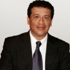 Ing.Civil, Mtro en Admón de la Construcción y en IP, Expresidente de CMIC Morelos.