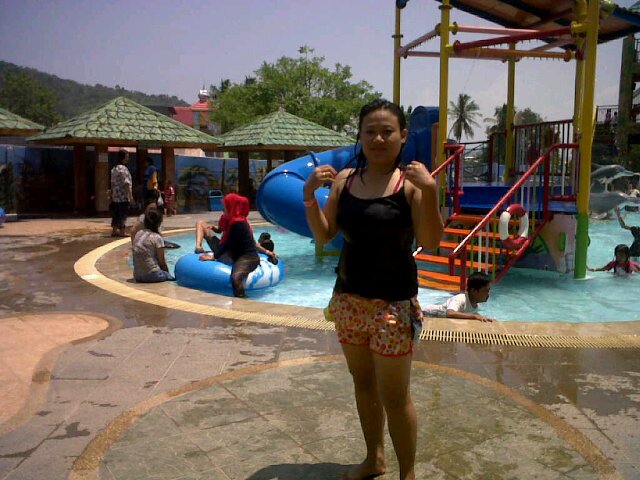 Nur0823's profile picture. 