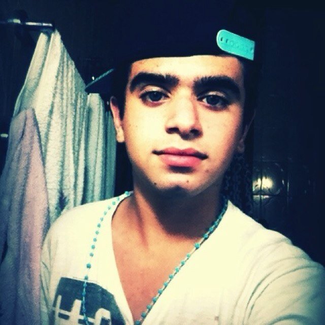 Eu atravesso rios e mares pra te ver sorrir,@HellenFeltz 3