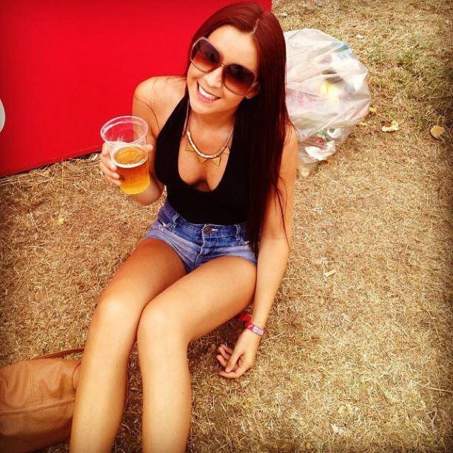 DanielleCasey15's profile picture. 