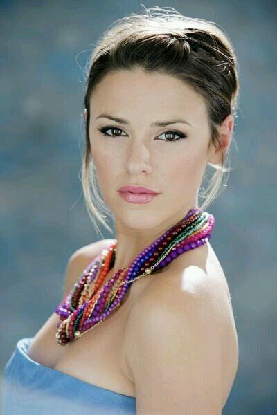Wife of Adam Newman, mother of Lila Falconeri. Daughter of Olivia and Sonny Corinthos. Sister of Dante, Morgan, Katie, Angel and Selena.