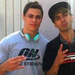 playsson, xxt raiz,  stronda pra caramba. devorador de elite subremo de xxt, :P