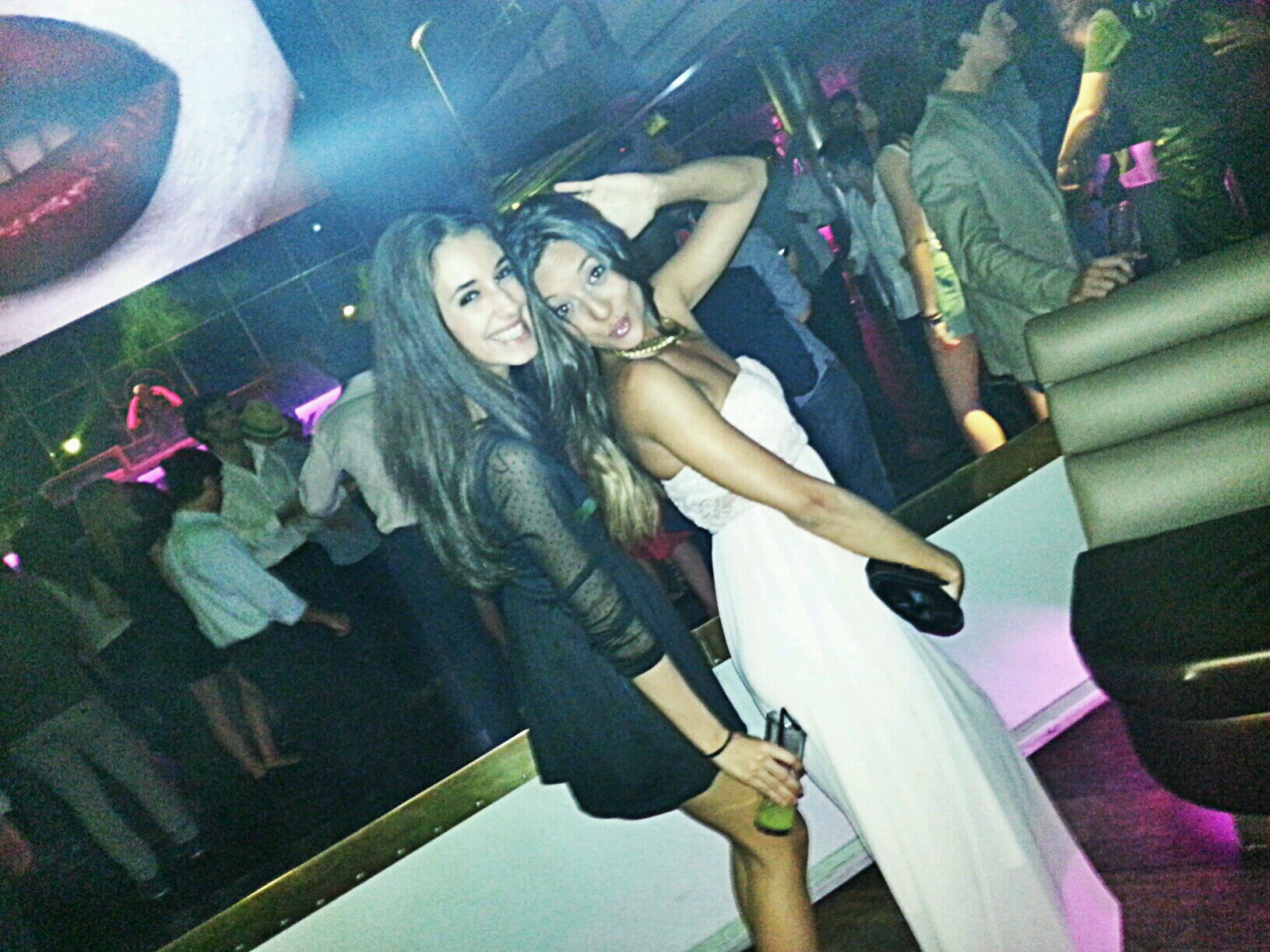 Relaciones Públicas de la discoteca Kapital.
Pases , listas y botellas aqui. No dejes que te lo cuenten.
Las mejores noches de madrid