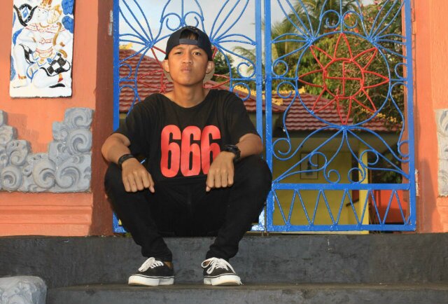 Jiwa mu jiwa ku jiwa yang hitam