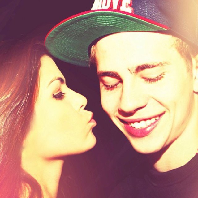 FC dedicado ao melhor melhor do mundo, pics. Dona: @ViicTavares, desde de 22/12/2011.