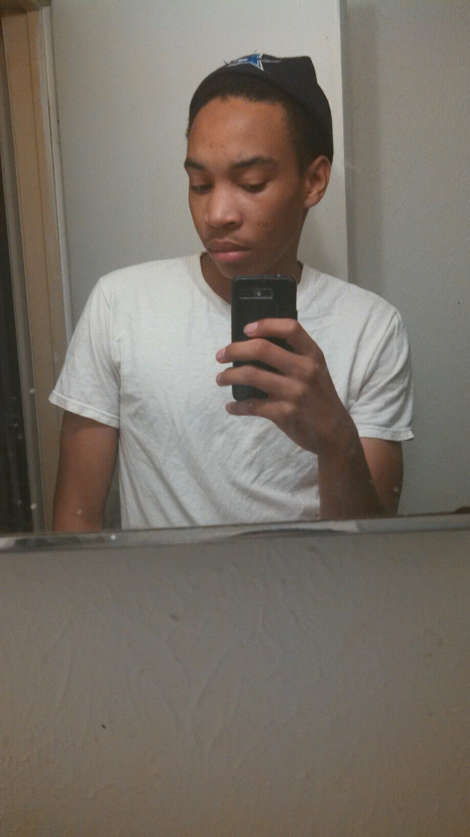 LIGHT SKIN NEVER WENT OUT OF STYLE!!!!!!