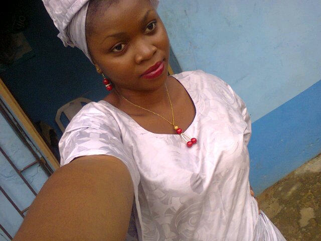 Am a very young guy,I love meeting pple most wuman
