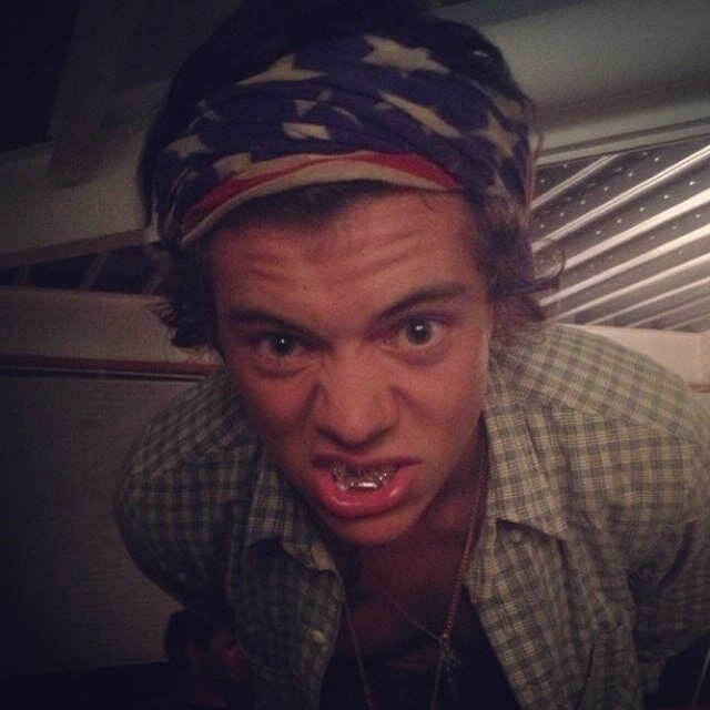 you're welcome for the free follow! 

follow me on @harryfetishh  
and I'll follow back 

@harryfetishh @harryfetishh  @harryfetishh