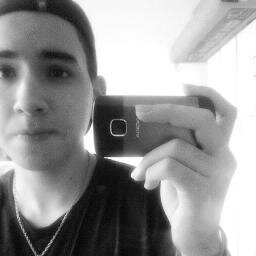Boylovatic, Kelover ,Laralover, Monomaníaco