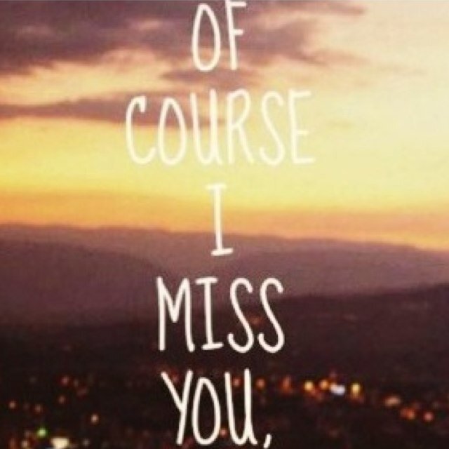 Justmissyounow's profile picture. 