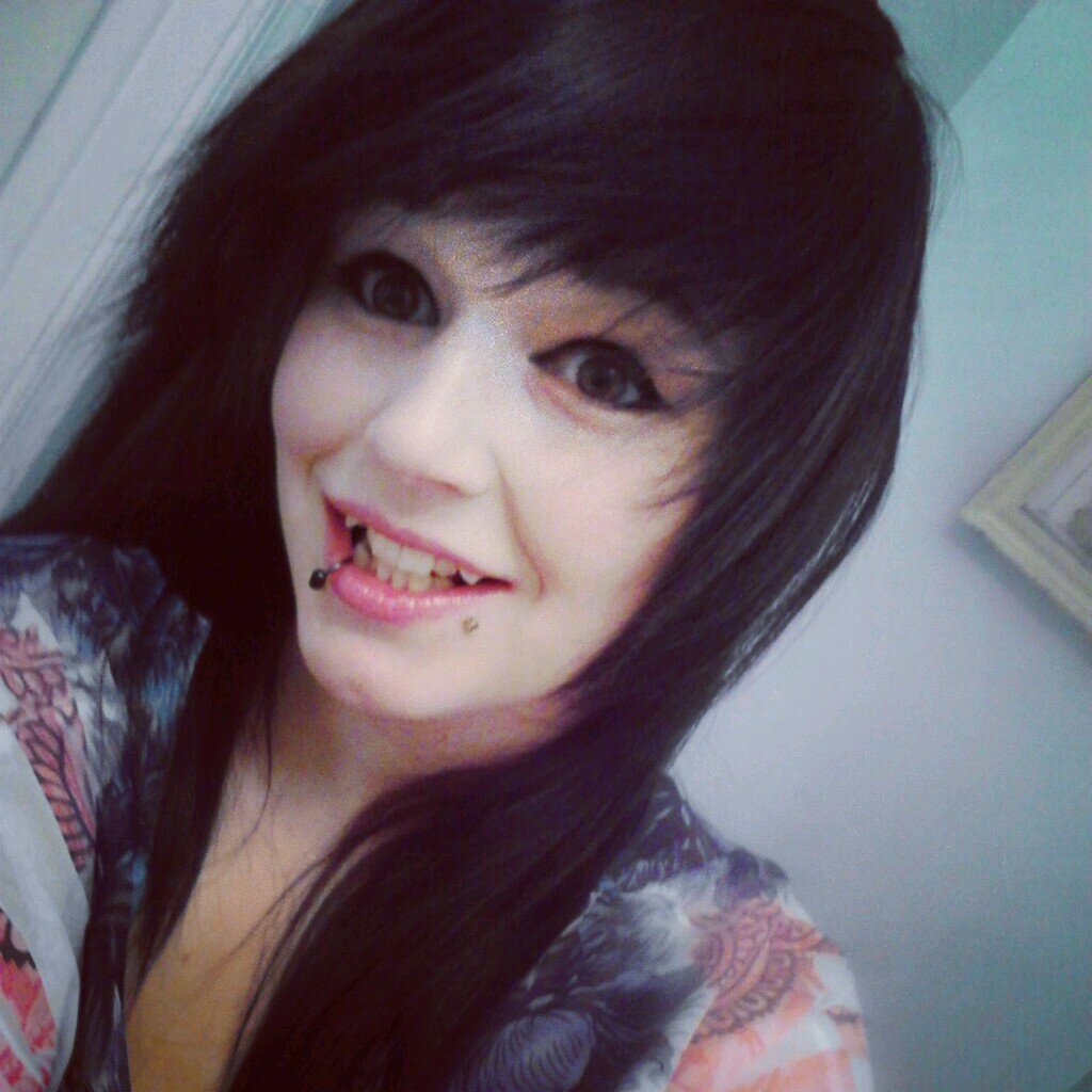 Just follow me. Mommy to Hailey Lynn Davis && taken by the best 3