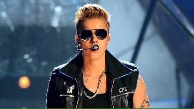 IM A TRUE BELIEBER- NEVER SAY NEVER #believetour