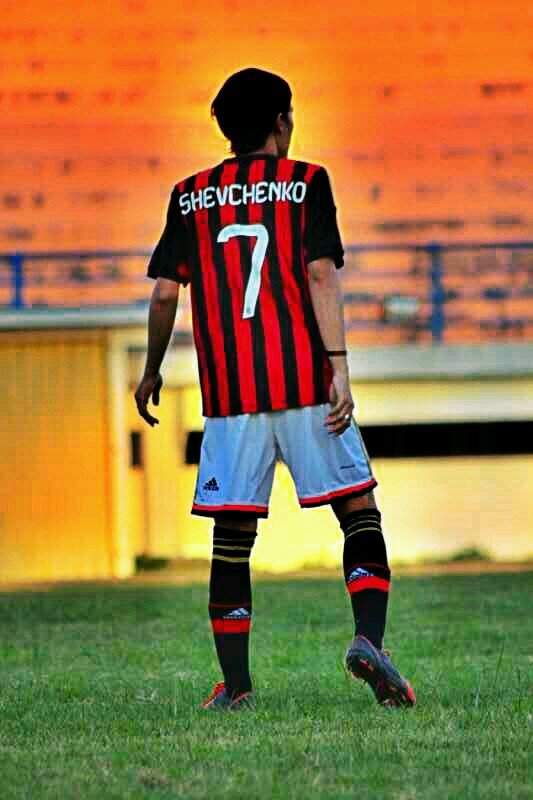 *** BORN TO BE REDBLACK *** | Milanista (III+) | @acmilan | @MilanistiOrId [013 - 0025] | @MI_SezSamarinda | ♥ @AvrilLavigne