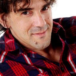 Empresário, Cantor, Compositor e Radialista..