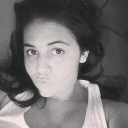 AdrianeMaksayla's profile picture. Por trás de cada olhar, existe uma história que ninguém conhece.