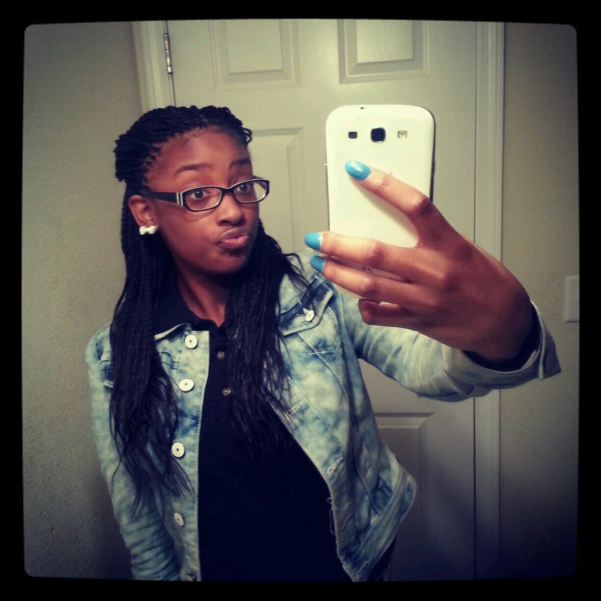 FoLlOw mE! : )