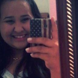 Mainha diz que sou meiga * ------*