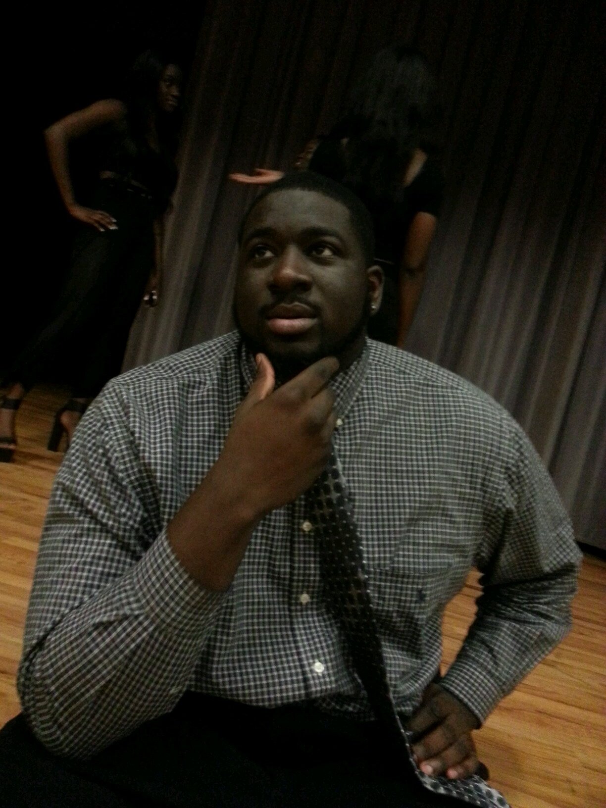 All bout the ashawos  #TeamKnicks #TeamPanthers Whooping everybody up and down ur TL.....I am the duck floating across the pond..#SFATx...http://t.co/oK5FCHk2nR