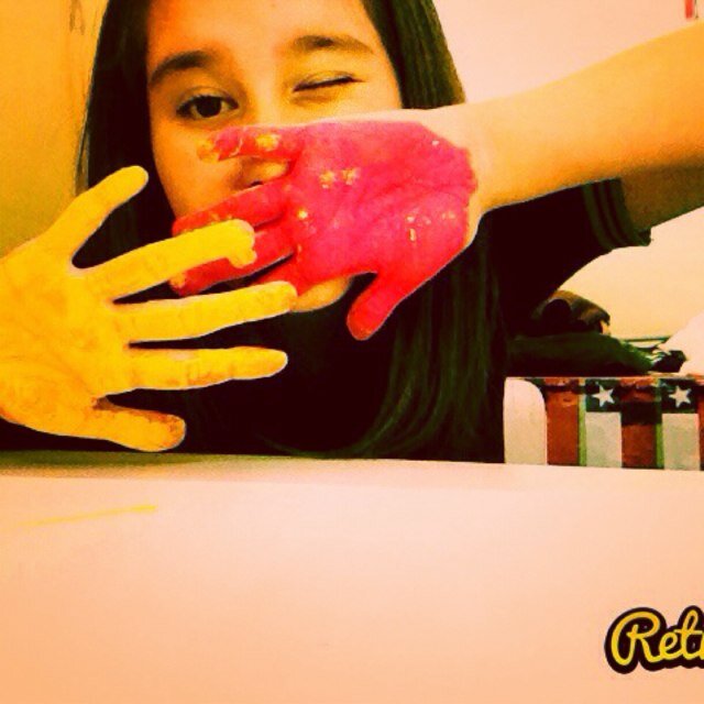 Holii me llamo yl-ham ykpz loko kakaka 3 toy aburrida:'(