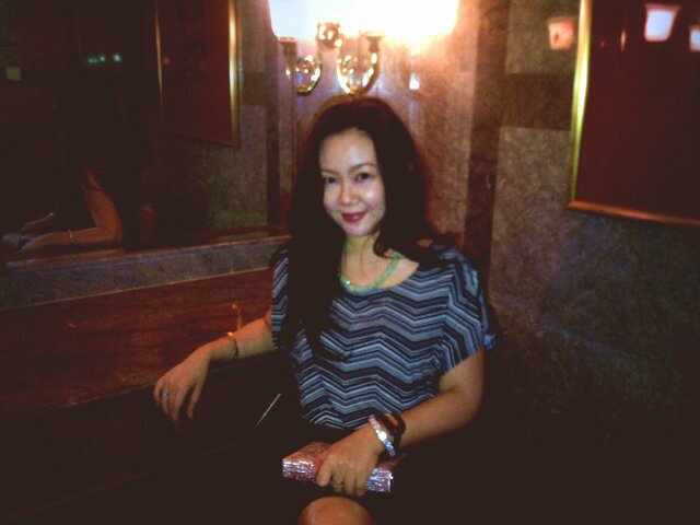 ♥Business Woman# Always Be positive #Always Enjoy my life ♥