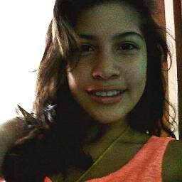 ser feliz es la mejor solucion a todo problema  dale una sonrisa a este hijuepuchica mundo :D