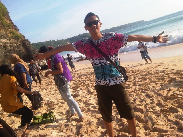 ranggayoga04's profile picture. 