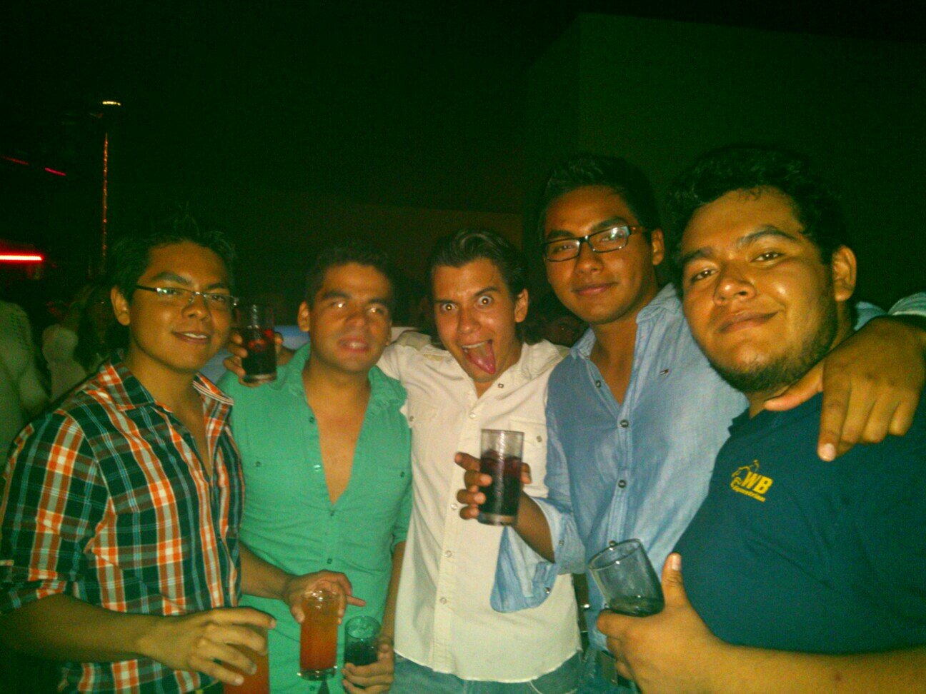 GCesarRamos's profile picture. El amor verdadero nunca muere