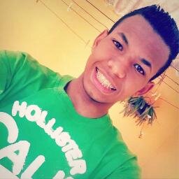 '*. Te amo sua insuportável  s2 @laliholis ♥