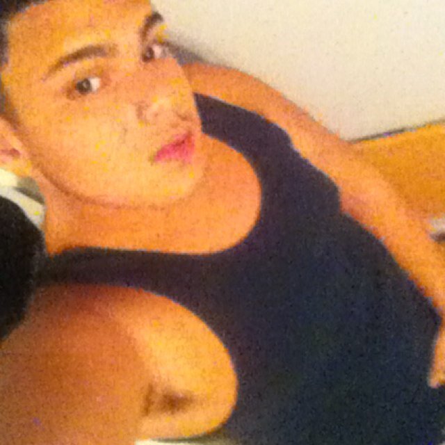 yeo is ur chicko jose u follow me ill follow back