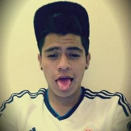 Soy una persona medio loca jaja xD me gusta estar siempre en el coto con mis homies :3 jaja