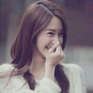 GG Yoona . Line90 . oppa yoong @sjhankyvng . 2VC with @fxjwnre . yoonsic w/ @sooyeonssi . yoong itu SINGLE . #69PRS #WeAreSM