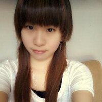 Yovi Eviani C (@v_h_i_e) 's Twitter Profile