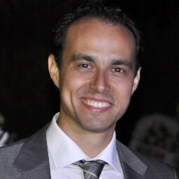 tuncayslmz's profile picture. 