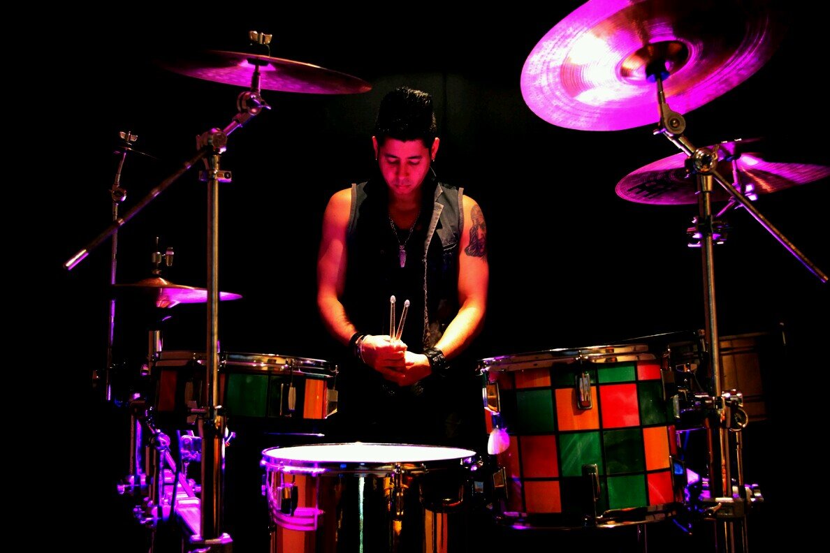 NinicoElNegro's profile picture. Ninico El Negro - Percussion Light  ShowHouse Music y Percusión, Cóctel de Baile y Sabrosura - Deep/Tech/Latin House Good To The Last Beat!