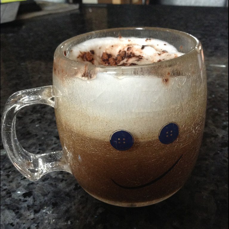 letsavacoffee's profile picture. 