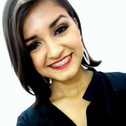 19, estudante de Arquitetura e Urbanismo.