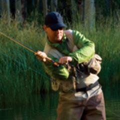 In love with the outdoors. Passionate camper. Survival gear addicted. Air mattresses are my specialty. Comfort is life !