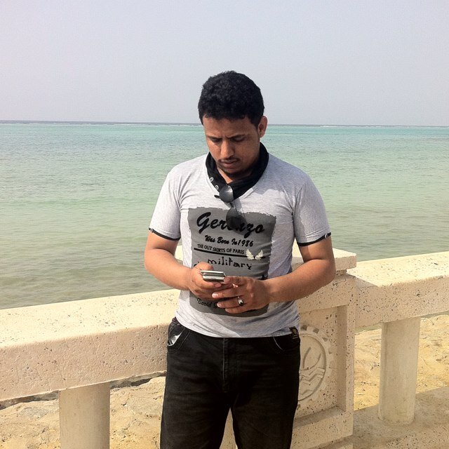 مالي وللناس ان مالوا وان عدلوا. ديني لنفسي ودين الناس للناس
