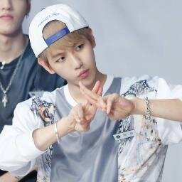 บอทเดียวกับ @EXOBaekhyunWsn ส่วนแอดนี้สำรองเอาไว้ตอนลิมิต แอดนี้ฟอลทุกคนทั้งบอททังฟลว.ครับ ^^