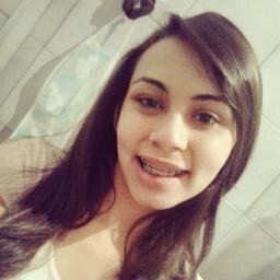# Um brinde aos sortudos que me tiveram, aos ambiciosos que me querem e aos otários que me perderam :) http://t.co/iEy7DU4aE4