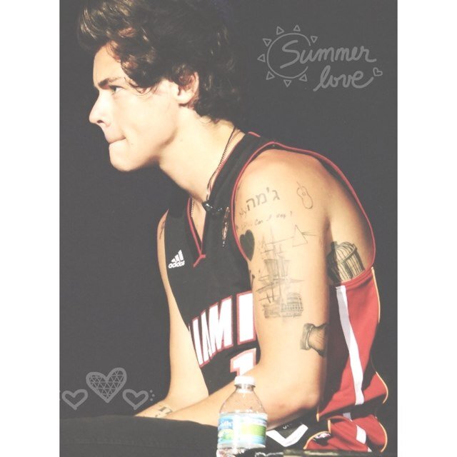 ✿ fri follou ✿ no me sigas, por favor sigue a @bisousalouis gracias || ✿ frew follow ✿ don't follow me, please follow @bisousalouis