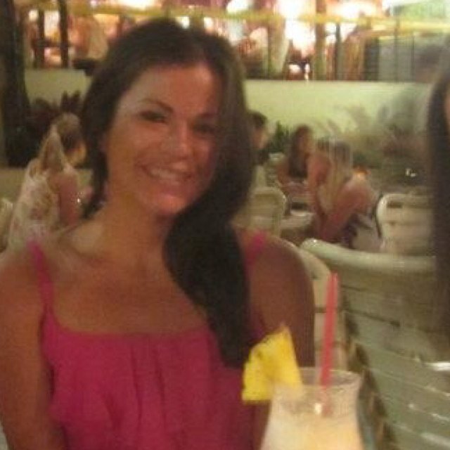 jennytherapy's profile picture. *therapist & life coach *SUP yoga *health/wellness expert *international love