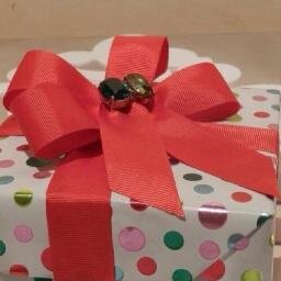 ‏‏الحياة السعيدة تتلخص بِ شيئين قلب قانع بَ العطاء ۈ نفس مُطمئنہ بَ القضاء .♡