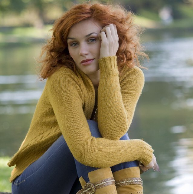 Vampire. Trained Doctor. Joker's daughter. Badass. Son: @GreenKnightVamp. #KeatonPack #Caretaker #Engaged to @TheEnglishRook (OC, MV, RP)