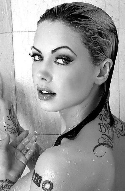 Welcome to Manchester Honeys Twitter account! Here you will see constant updates about our fabulous Manchester escort agency.